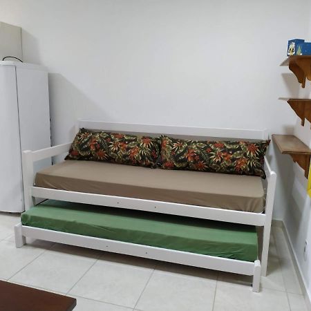Residencial Praia Bombas 邦比尼亚斯 外观 照片