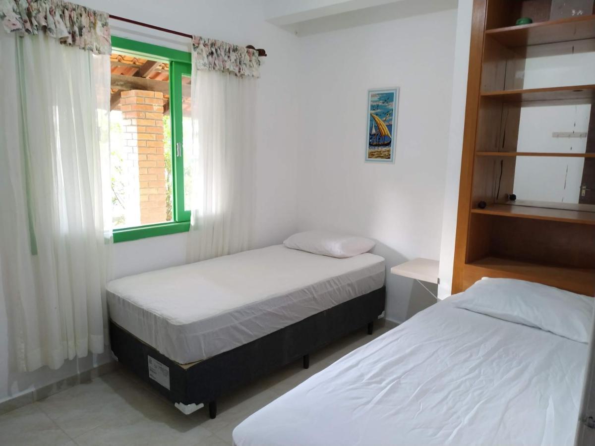 Residencial Praia Bombas 邦比尼亚斯 外观 照片