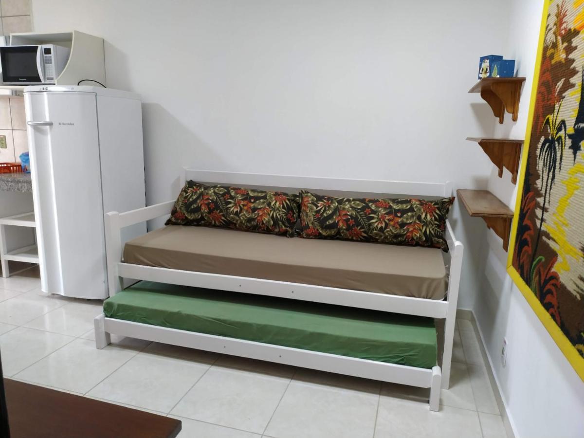Residencial Praia Bombas 邦比尼亚斯 外观 照片