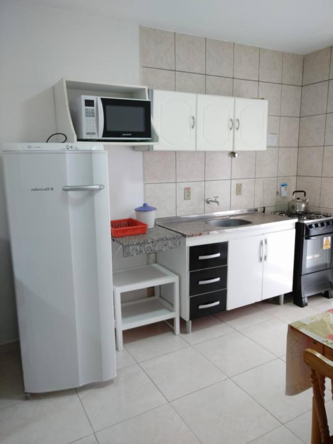 Residencial Praia Bombas 邦比尼亚斯 外观 照片