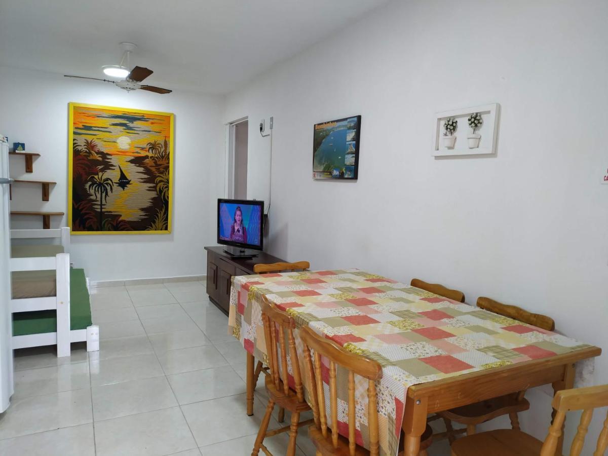 Residencial Praia Bombas 邦比尼亚斯 外观 照片