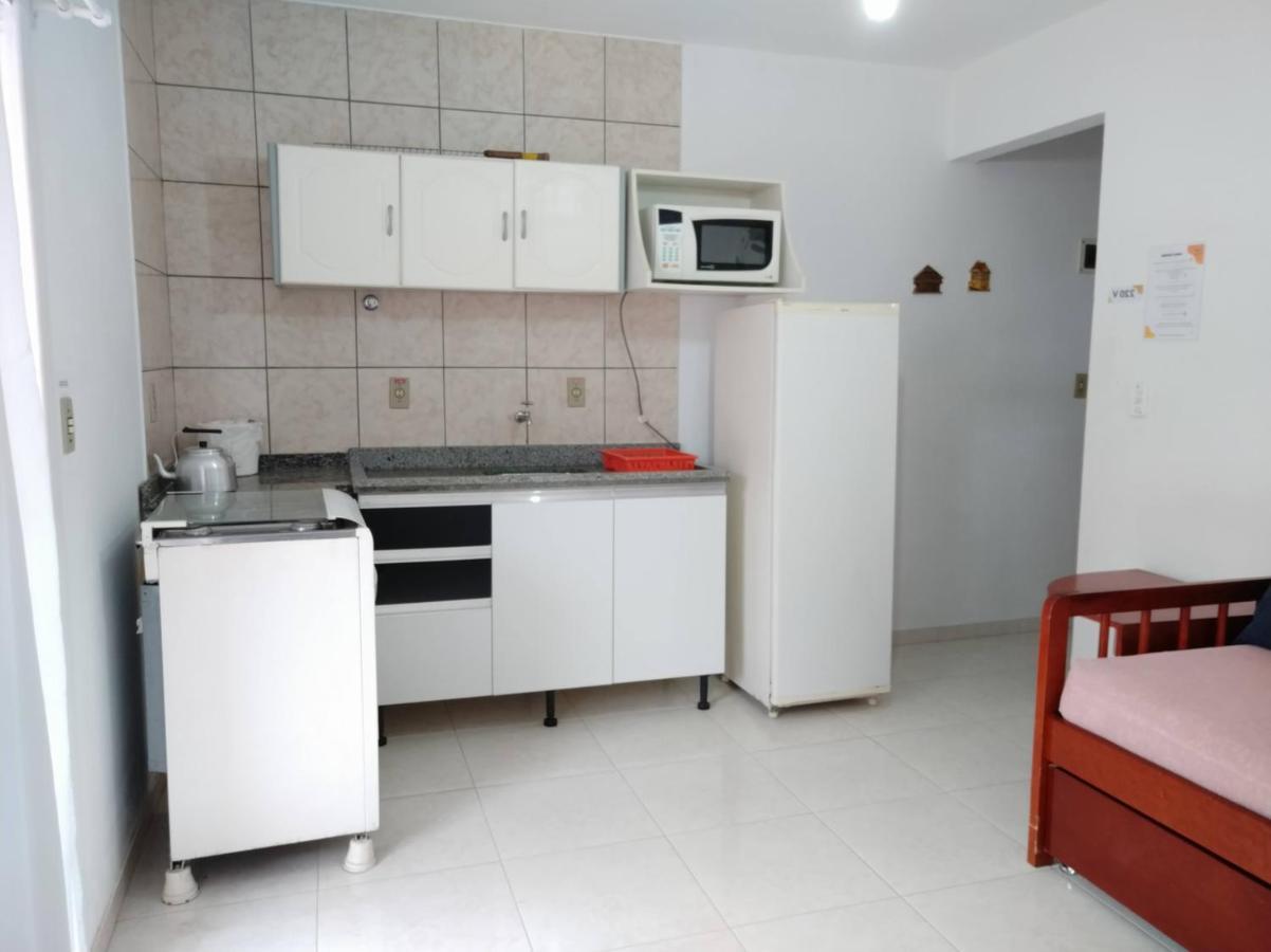 Residencial Praia Bombas 邦比尼亚斯 外观 照片