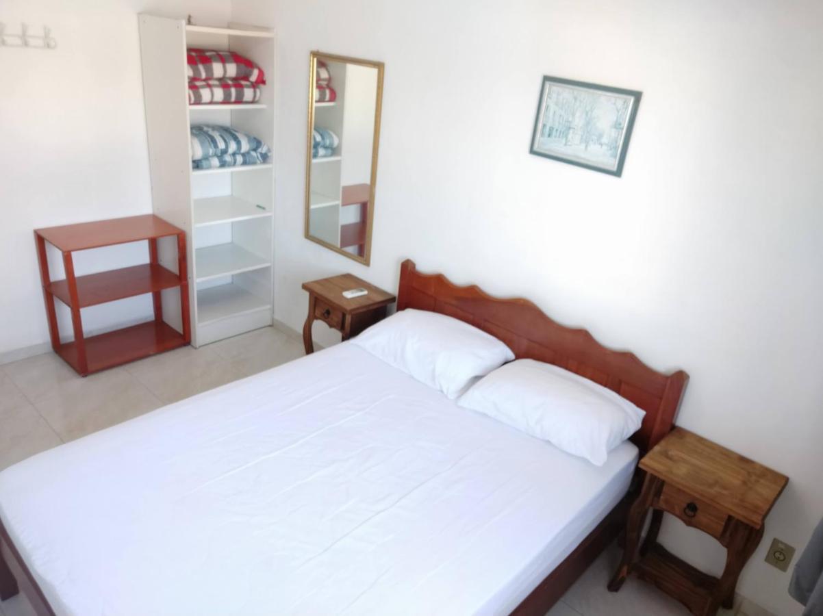 Residencial Praia Bombas 邦比尼亚斯 外观 照片