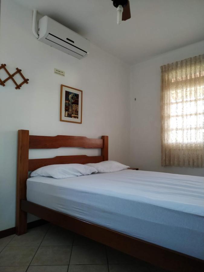 Residencial Praia Bombas 邦比尼亚斯 外观 照片