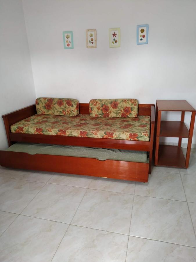 Residencial Praia Bombas 邦比尼亚斯 外观 照片
