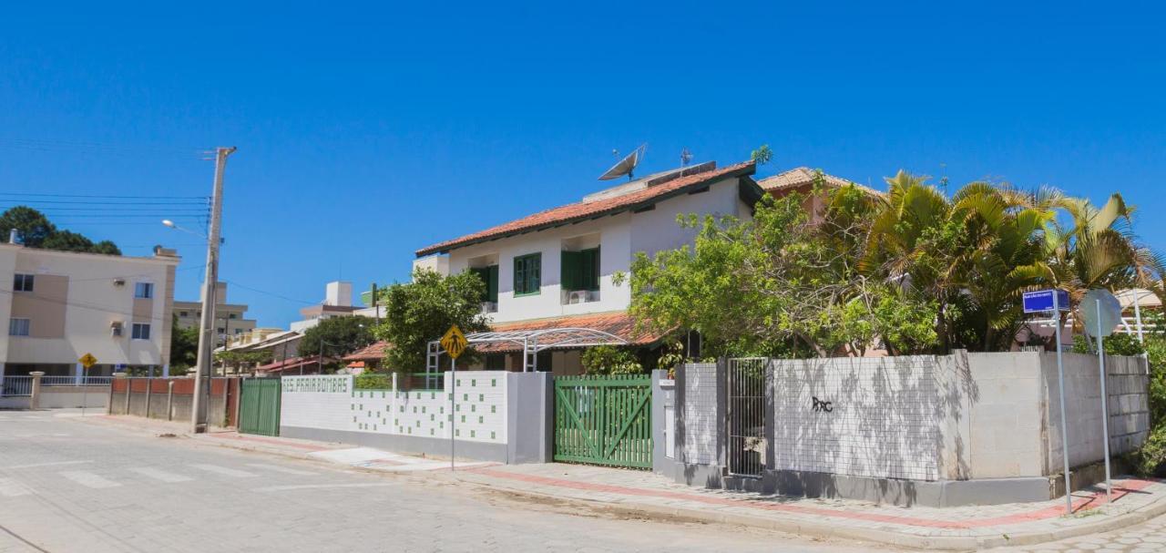 Residencial Praia Bombas 邦比尼亚斯 外观 照片