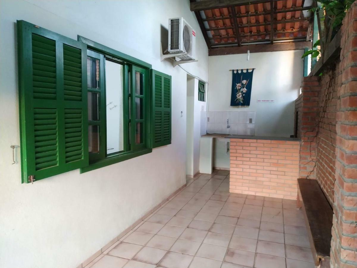 Residencial Praia Bombas 邦比尼亚斯 外观 照片